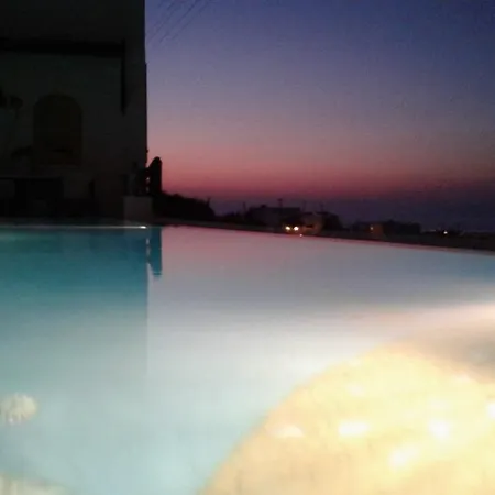 Ampelos 3* Folégandros