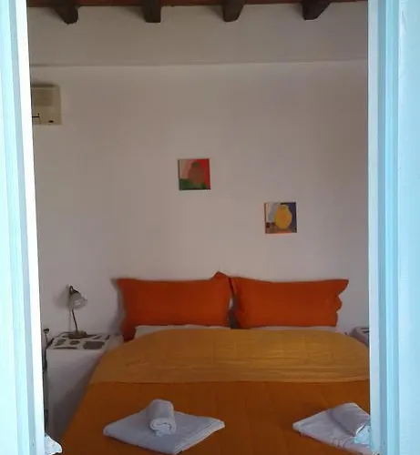 Ampelos Hotel Folégandros