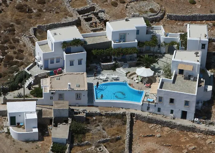Ampelos Hotel Folégandros