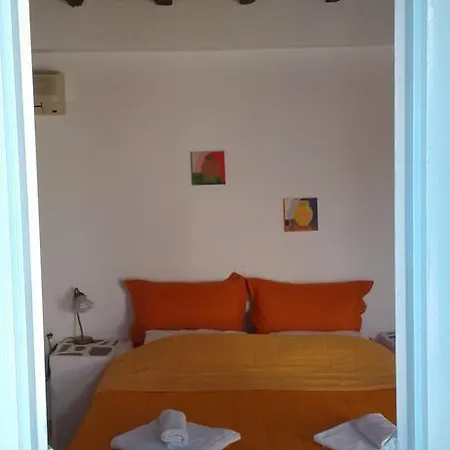 Ampelos Hotel Folegandros Town