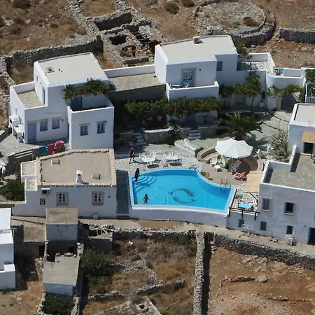Ampelos Hotel Folegandros Town