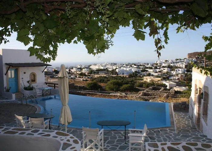 Ampelos Отель Folegandros Town